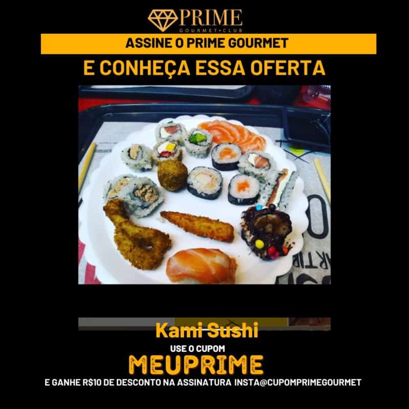 Variedade de sushis e tempurás em bandeja promocional.