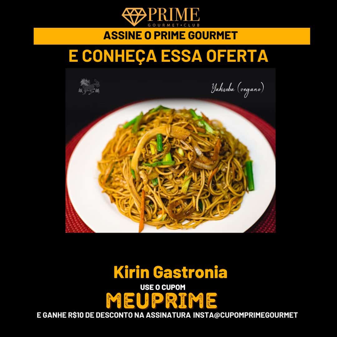 Prato de Yakisoba vegano promocional.