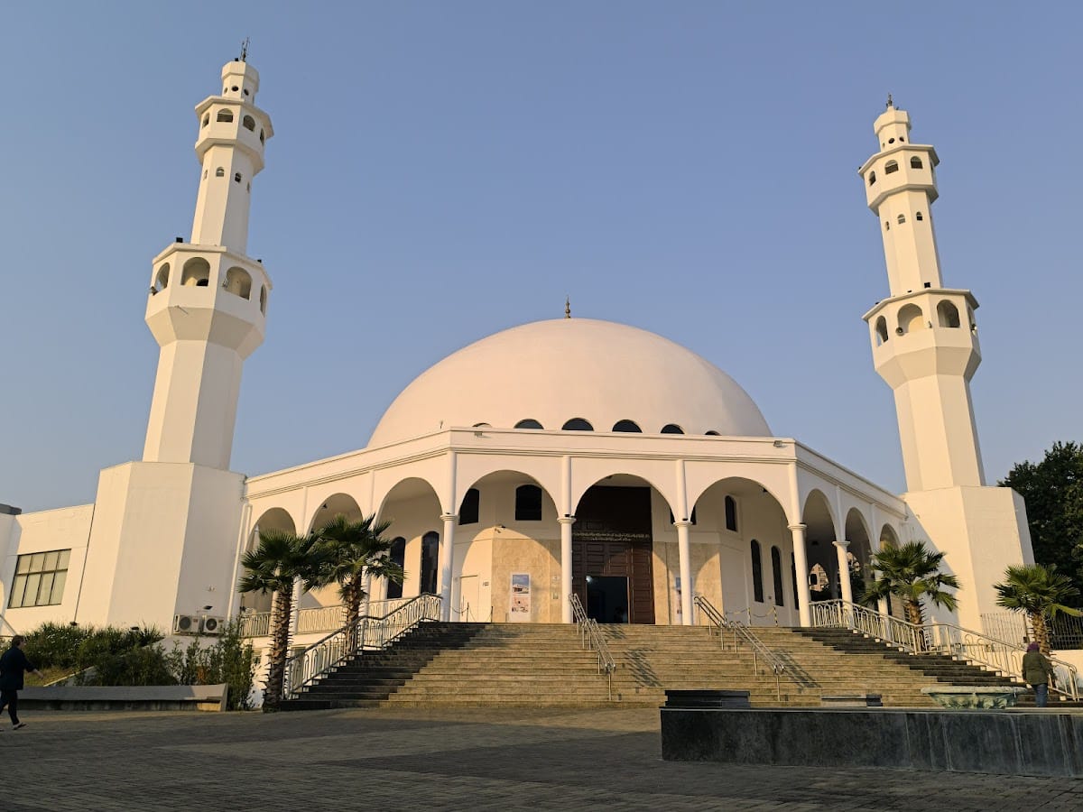 Foto real de Mesquita Omar Ibn Al-Khattab