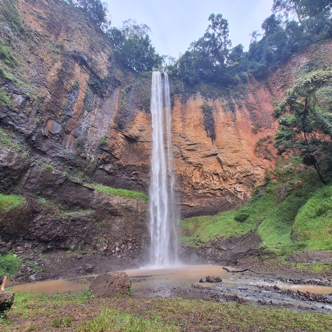 Foto real de Cachoeira do Saltão