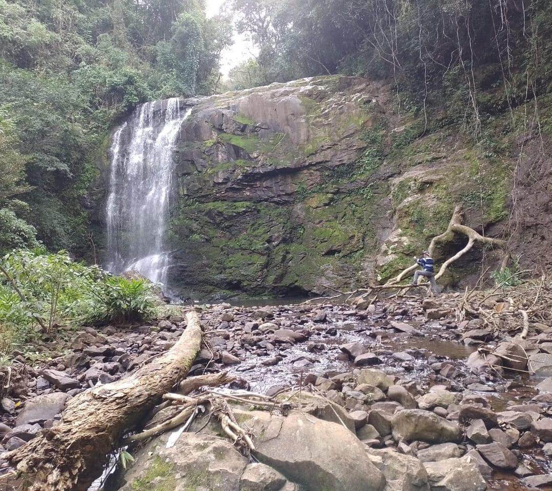 Foto real de Cascata do Rio do Ouro