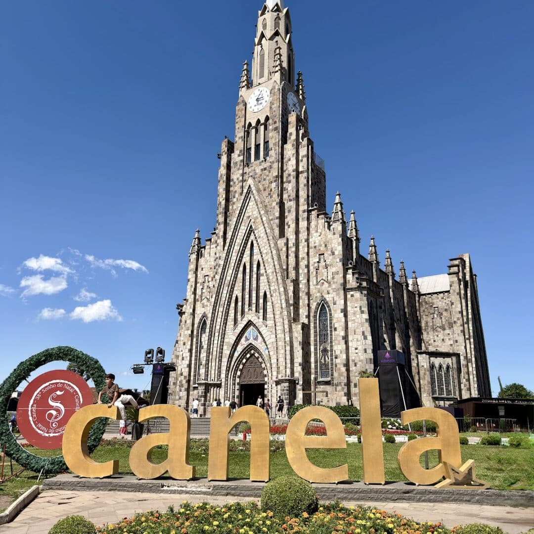 Foto real de Catedral de Pedra Canela