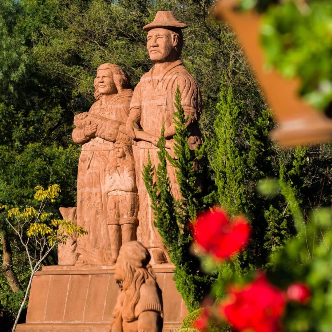 Foto real de Esculturas Parque Pedras do Silêncio