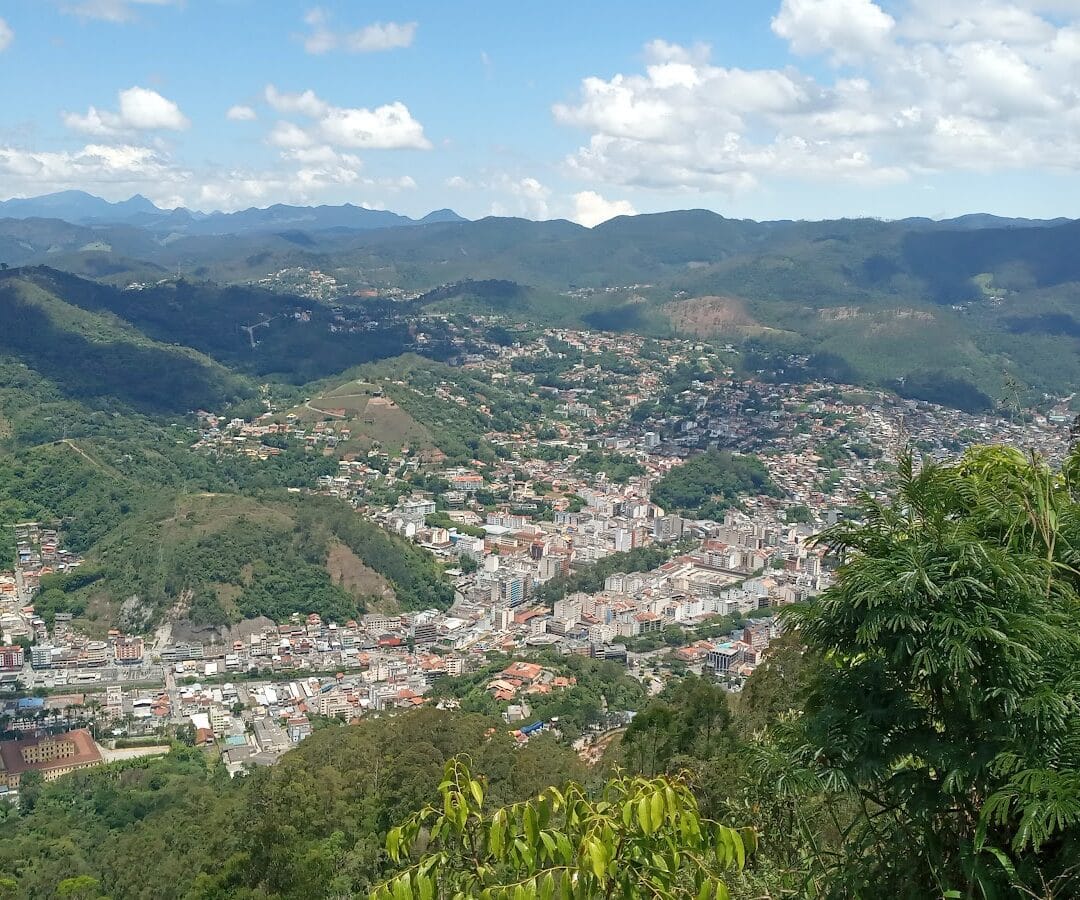 Foto real via Google