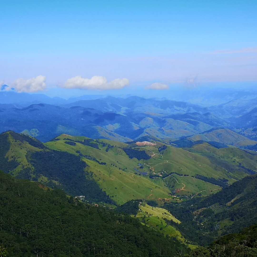 Foto real de Mirante do Pico do Couto
