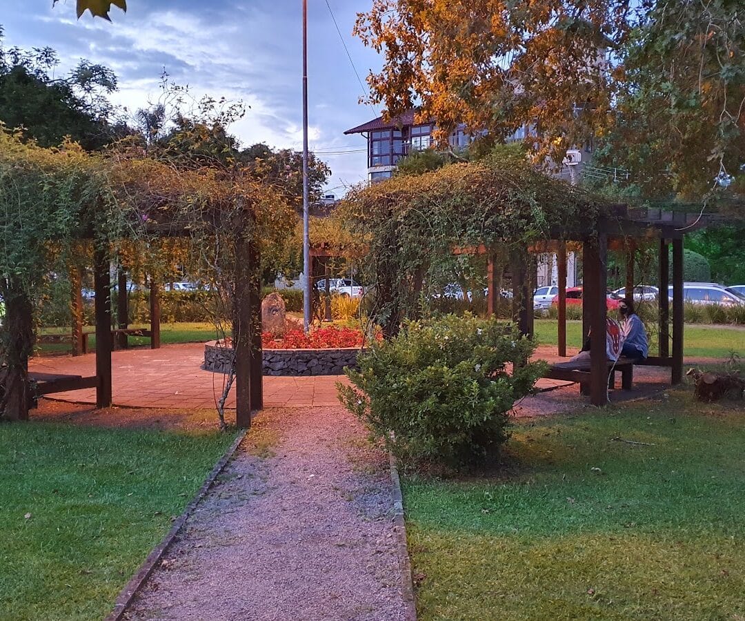 Foto real de Praça dos Lírios