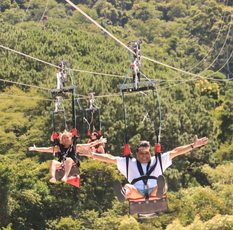 Foto real de ZipRider e Youhooo - Parque Unipraias Balneario Camboriu