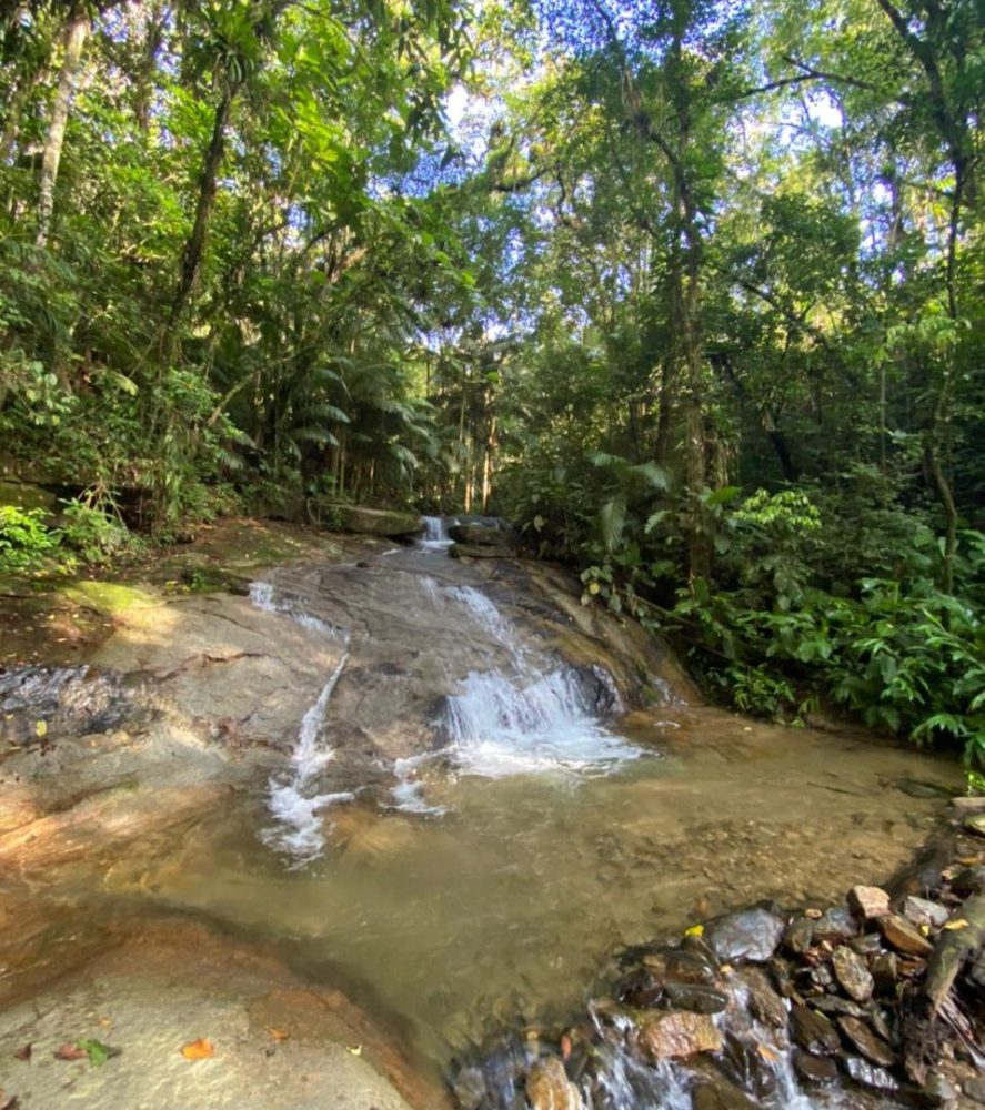 Foto real de Cachoeira da Pedra Lisa