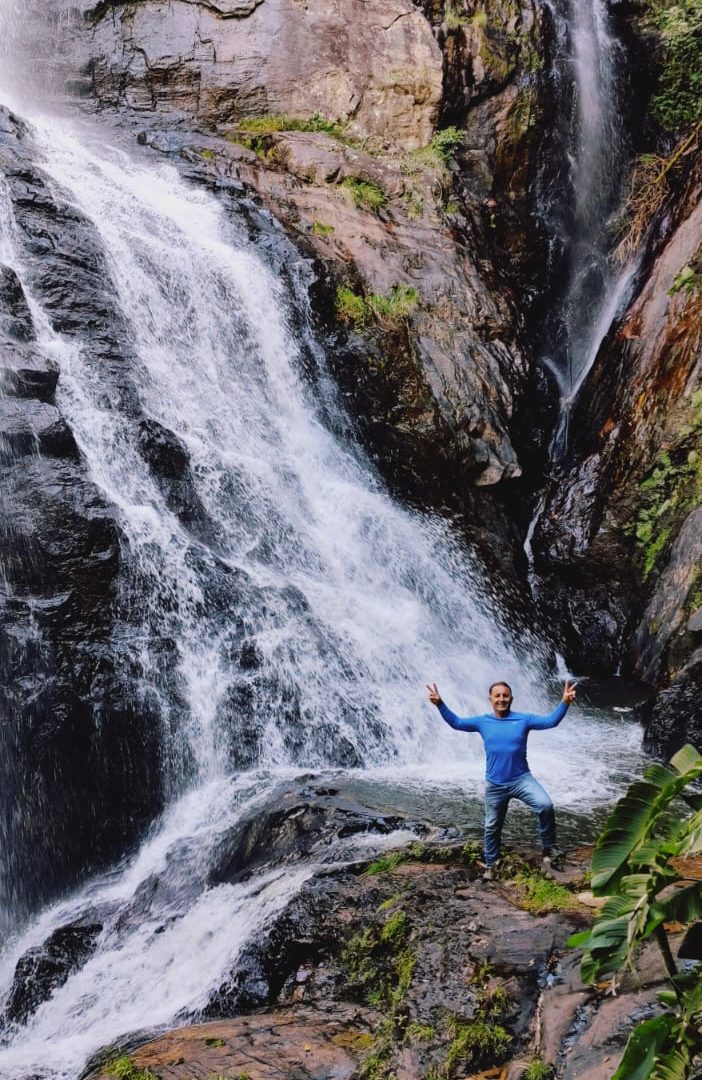 Foto real de Cachoeira do Arco Íris