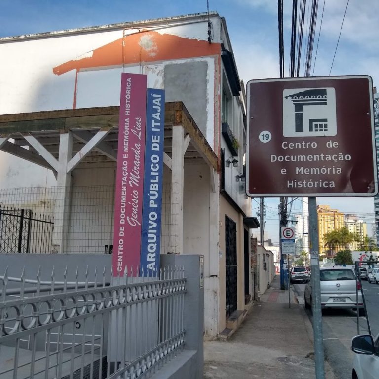 Foto real de Casa Lins - Centro de Documentação e Memória Histórica