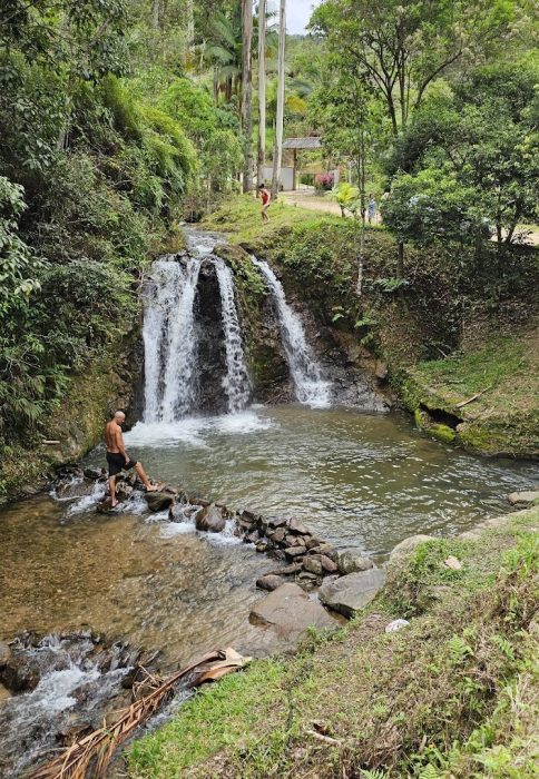 Foto real de Cascata Taquara Rachada