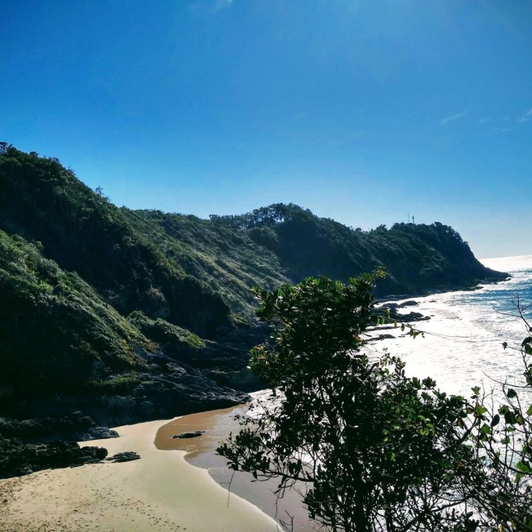 Caverna do Morcego Praia Brava