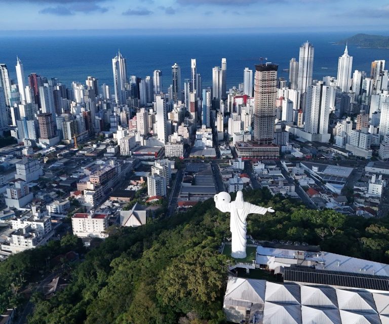 Foto real de Cristo Luz