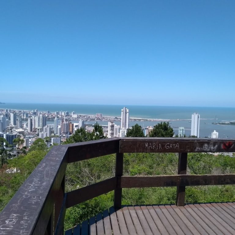 Foto real de Mirante Morro da Cruz