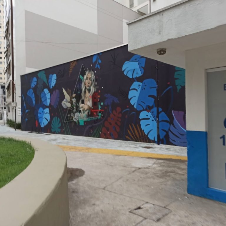 Foto real de Mural do Conhecimento - OpenStreetGallery.co & KNN by EduardoVaso