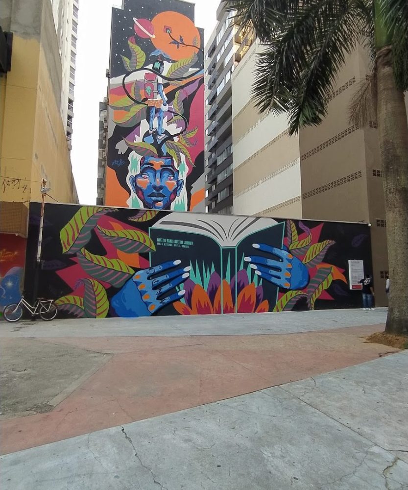 Foto real de Mural do Conhecimento - OpenStreetGallery.co & KNN by EduardoVaso