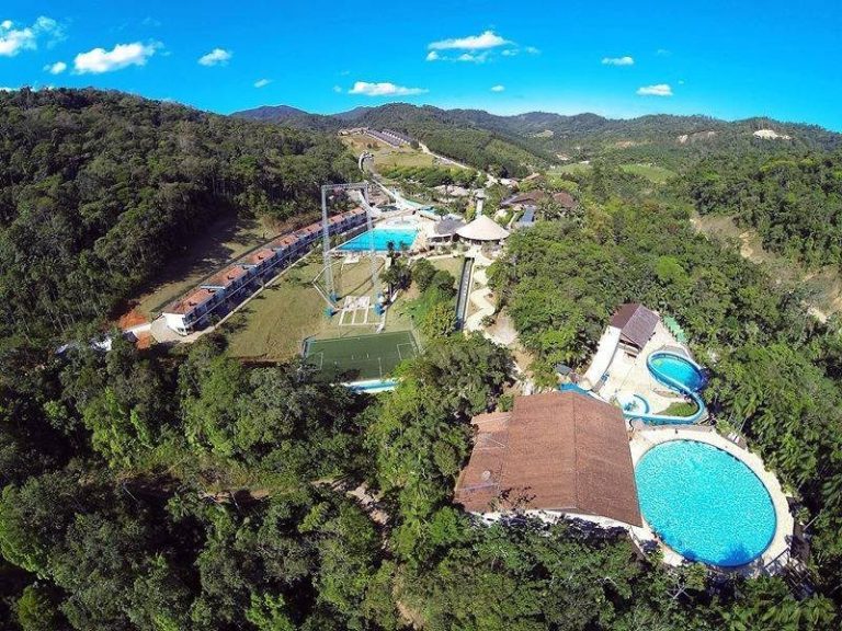 Foto real de Parque Aquático Cascanéia