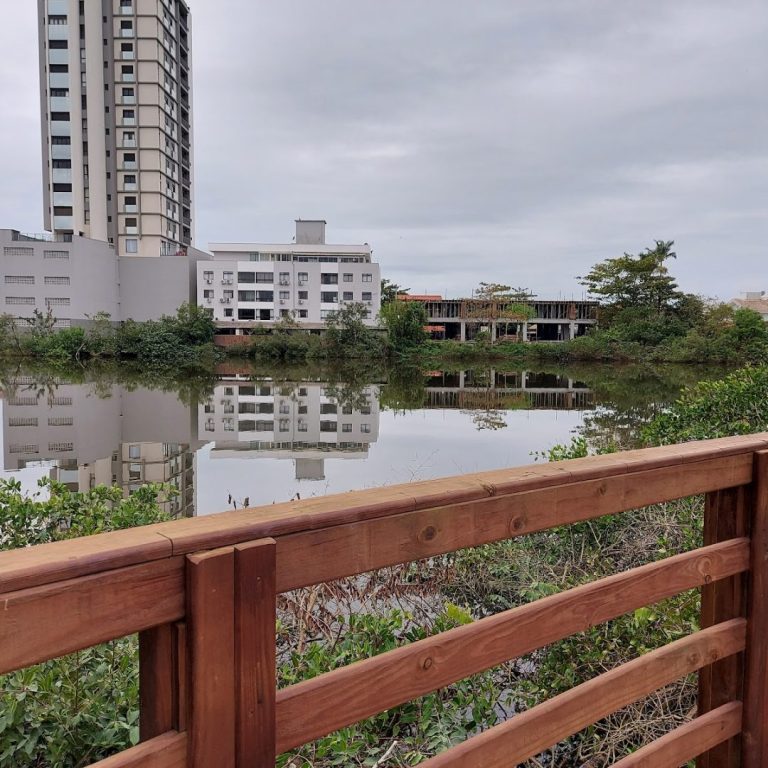 Foto real de Parque Lagoa do Perequê