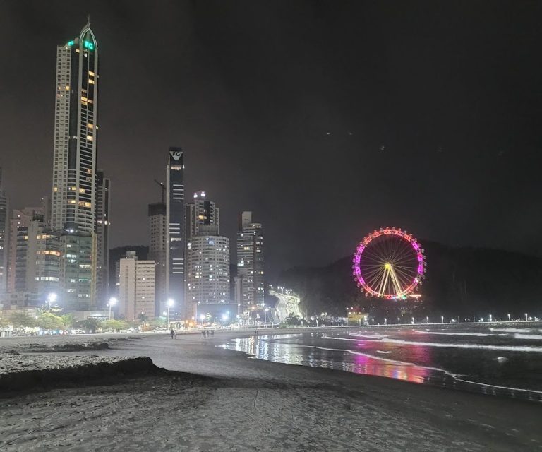 Foto real via Google