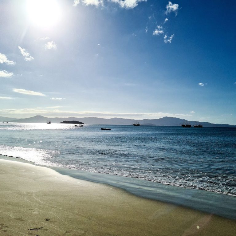 Foto real de Praia da Cachoeira do Bom Jesus