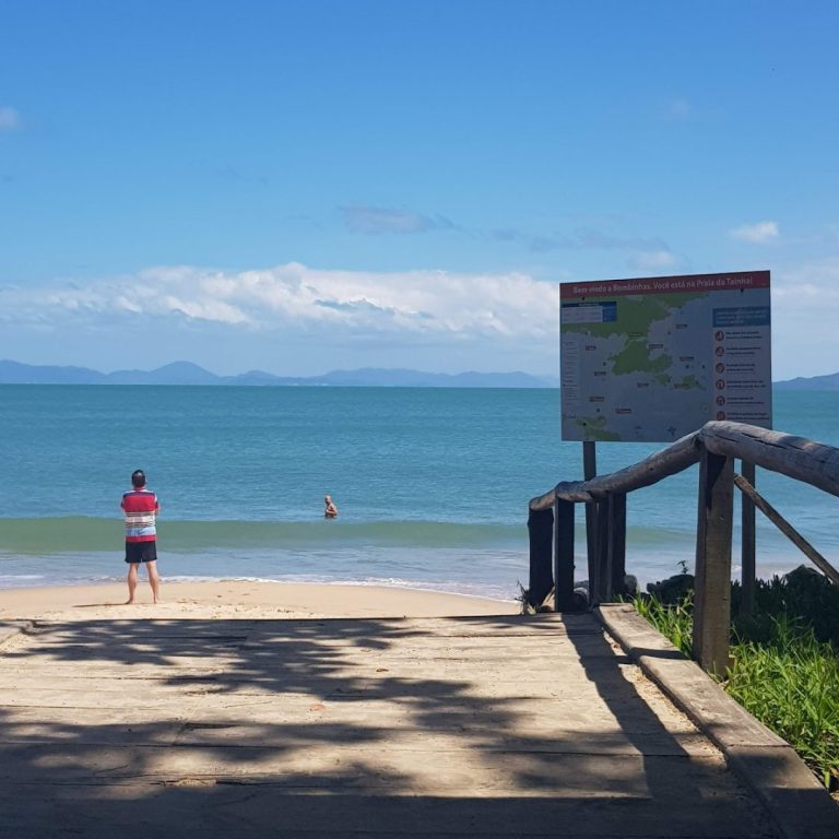 Foto real de Praia da Tainha