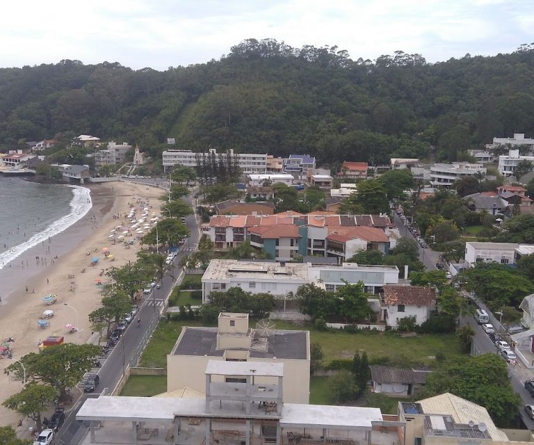 Foto real de Praia de Cabeçudas
