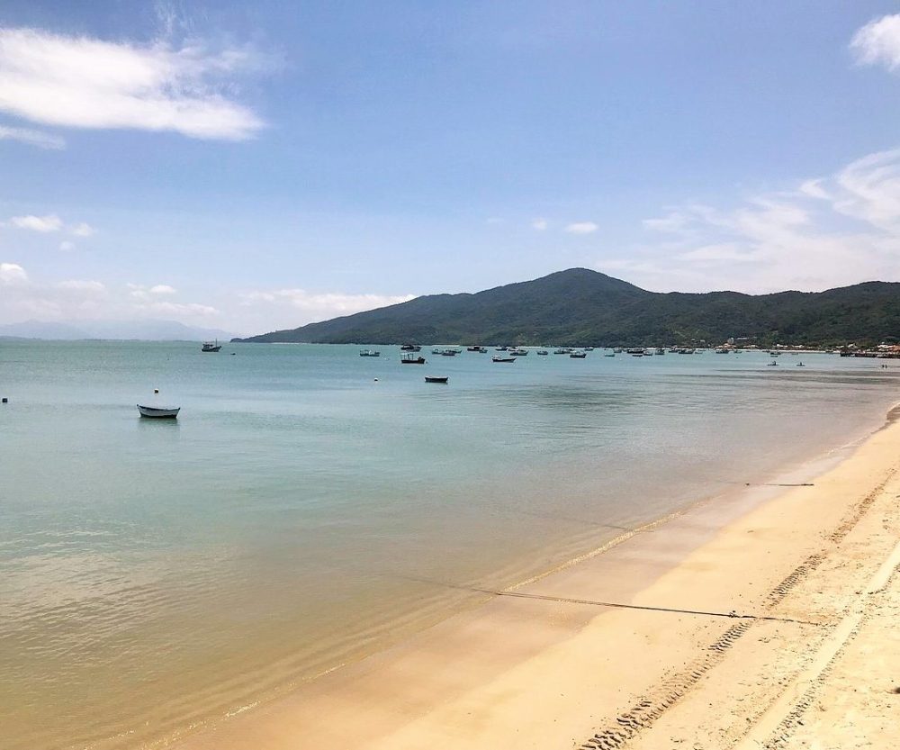 Foto real de Praia de Morrinhos