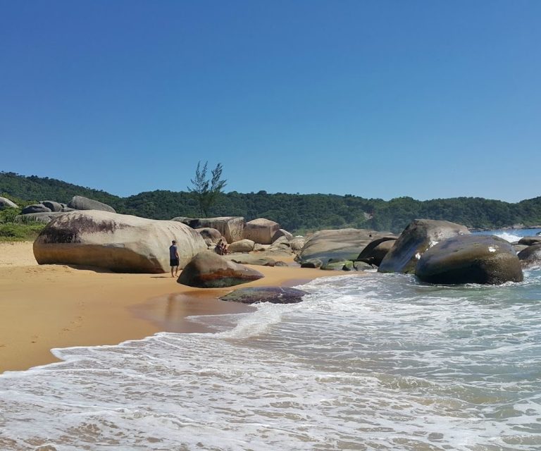 Foto real de Praia Do Estaleiro