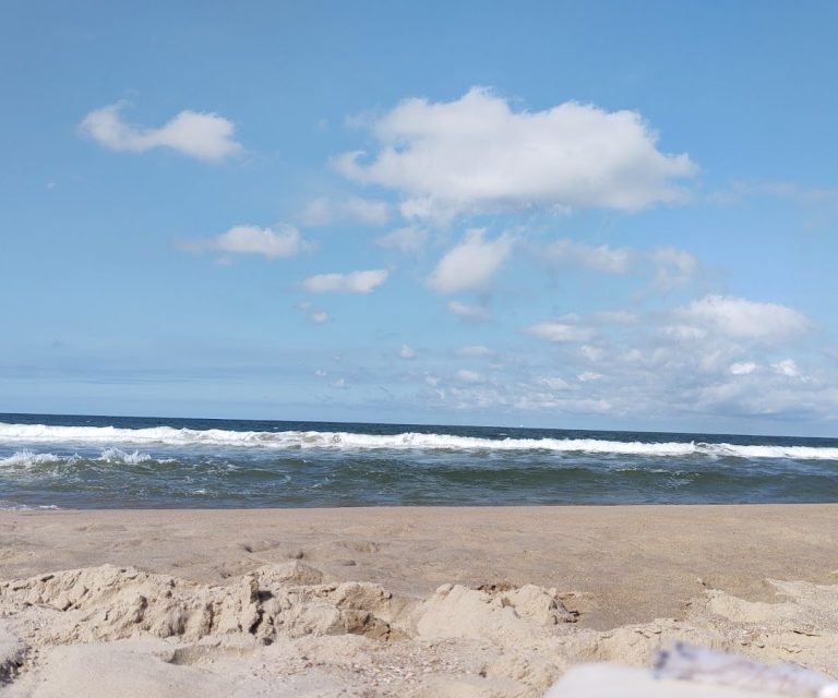 Foto real de Praia dos Amores
