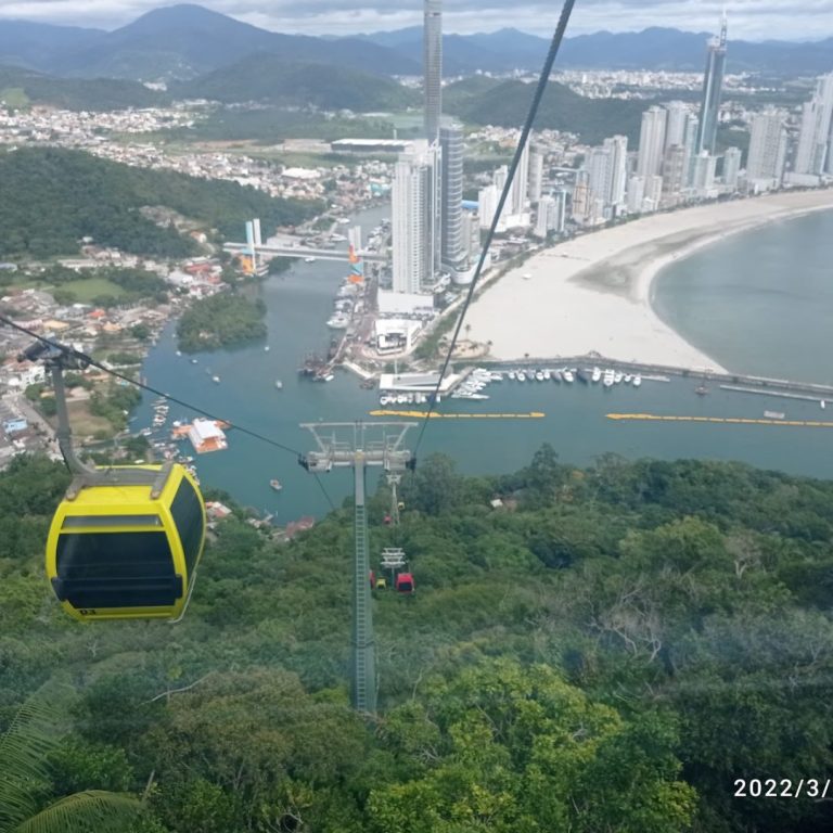 Foto real de Teleférico - Estação 3 (Laranjeiras) Parque Unipraias